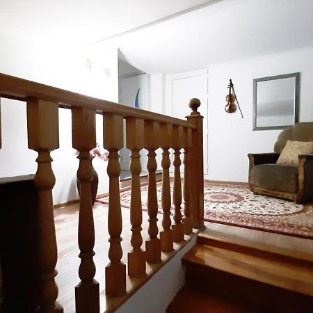 Victoria Guesthouse Koetaisi Buitenkant foto