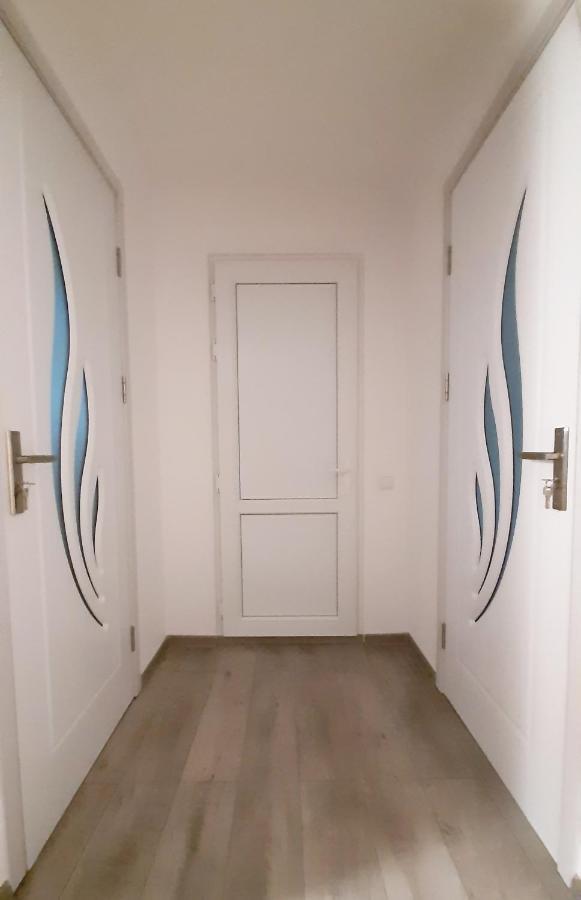 Victoria Guesthouse Koetaisi Buitenkant foto